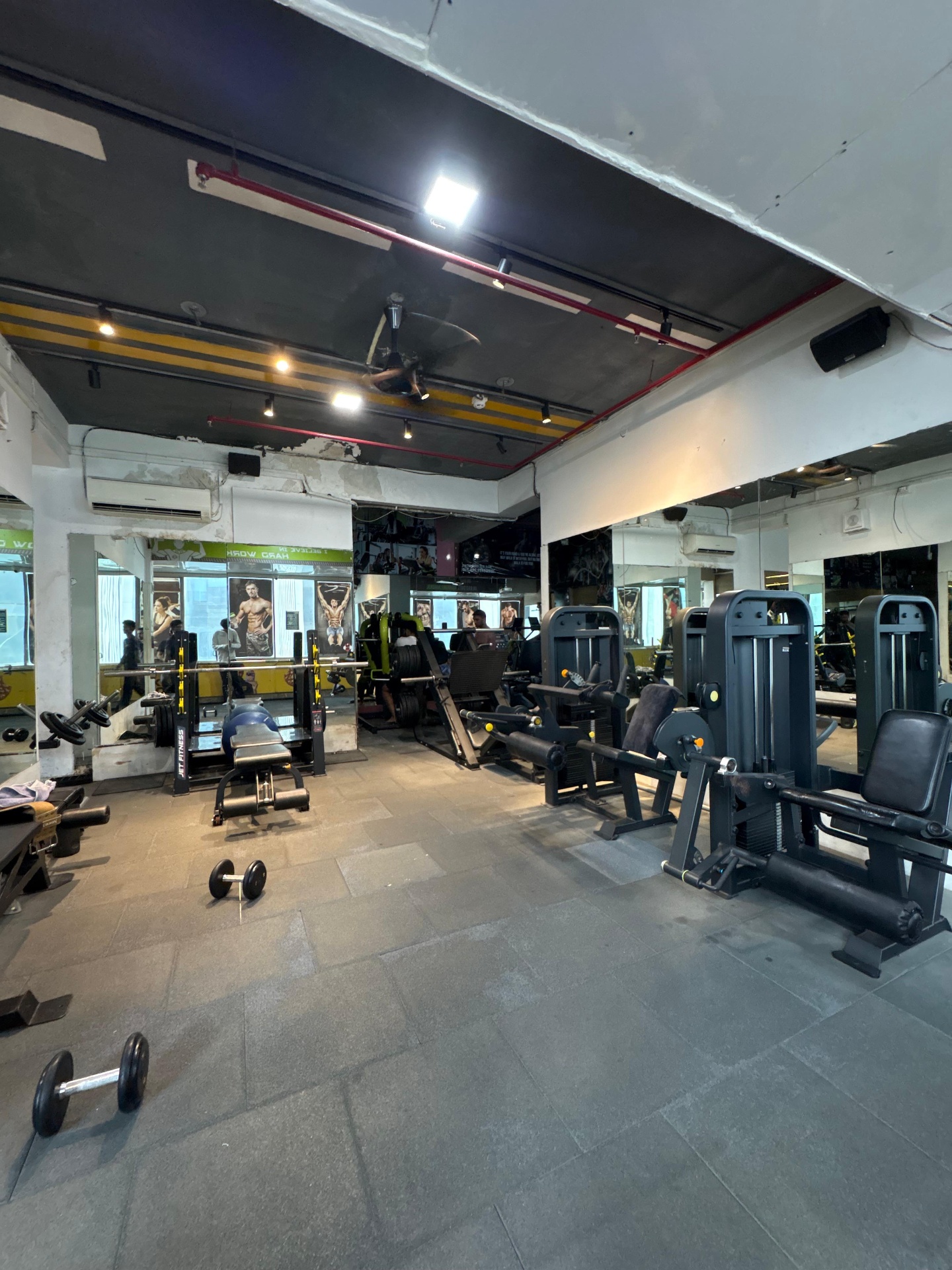 Cardio and machine zone