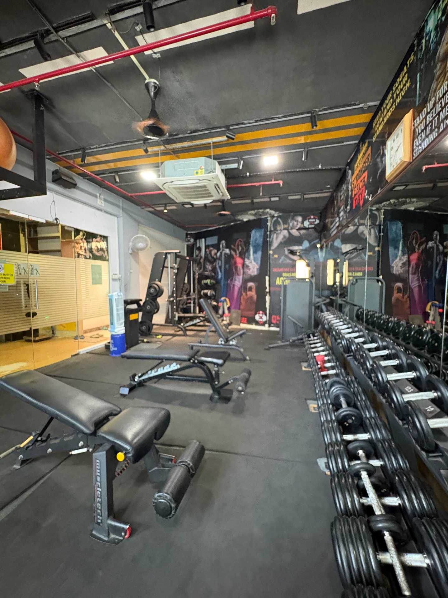Power rack loaded with plates